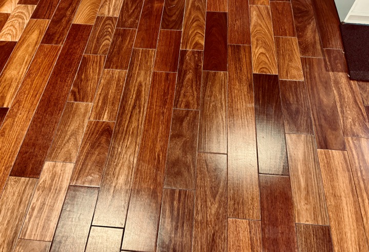 Lifetime guarantee flooring